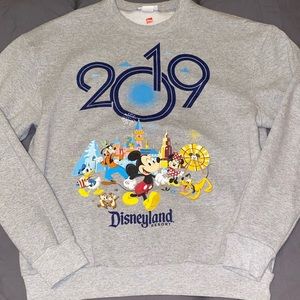 2019 Disneyland Sweatshirt